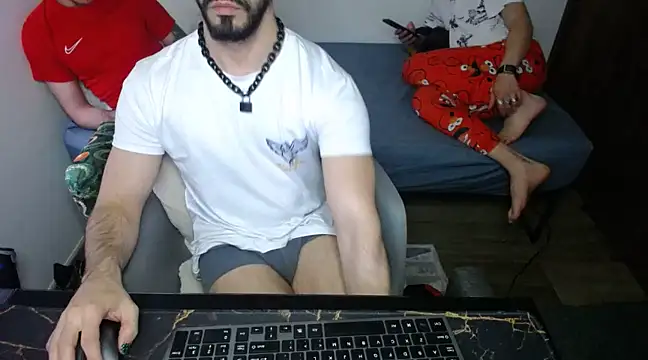 bossking017 online show from January 26, 7:20 pm