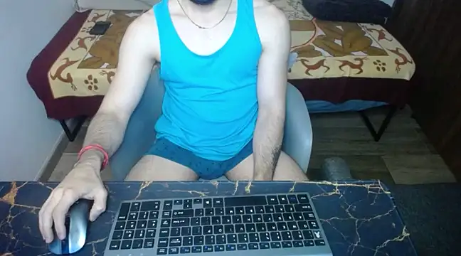 bossking017 online show from March 22, 6:47 pm