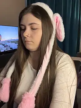 Lovely Waifu online show from April 5, 10:56 am