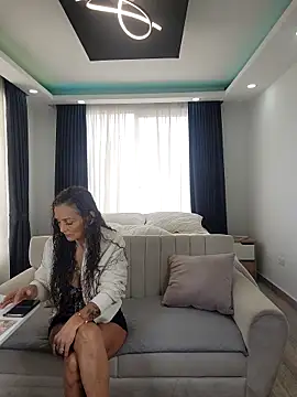 evasweett   online show from April 16, 2:40 pm