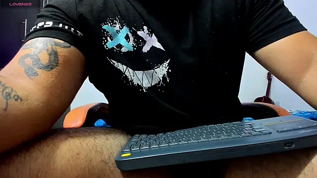 thiago  cp01 online show from June 26, 2:38 am