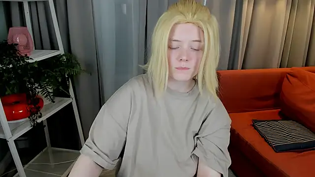  Killy  online show from October 3, 9:01 pm