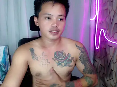 urhotfucker13 online show from July 6, 5:04 am