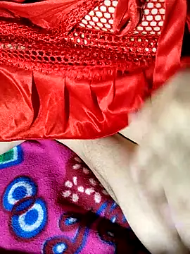 Snapshot of only-injoy chatting on October 24, 5:09 pm only-injoy online show from October 24, 5:09 pm