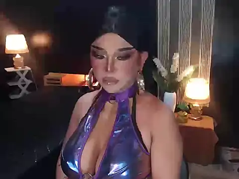 xAuroraRobinsx online show from March 27, 8:20 am