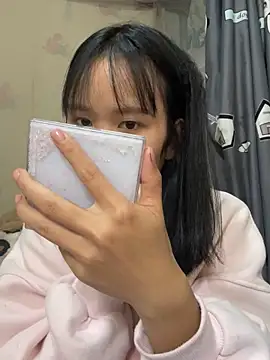 Daisy018 online show from September 9, 3:17 am