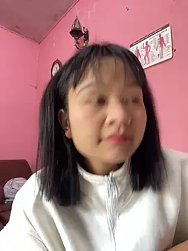 Daisy018 online show from September 27, 4:06 am