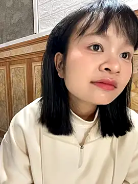 Daisy018 online show from October 14, 2:34 am