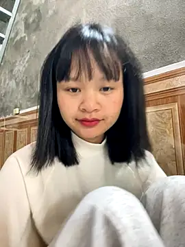 Daisy018 online show from October 25, 5:15 am