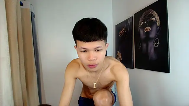 crazyasiantwink online show from December 21, 8:49 pm