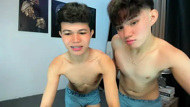 crazyasiantwink online show from January 14, 4:56 pm