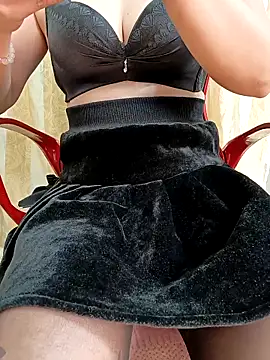 Mizzu-mi online show from November 25, 3:01 pm