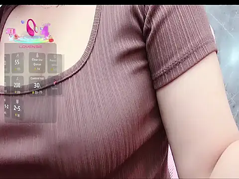 unsaniko255 online show from September 24, 3:43 am