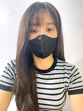 Snapshot of Lucy217 chatting on November 9, 1:09 pm Lucy217 online show from November 9, 1:09 pm