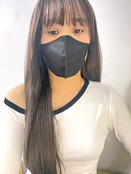 Snapshot of Lucy217 chatting on November 16, 1:06 pm Lucy217 online show from November 16, 1:06 pm