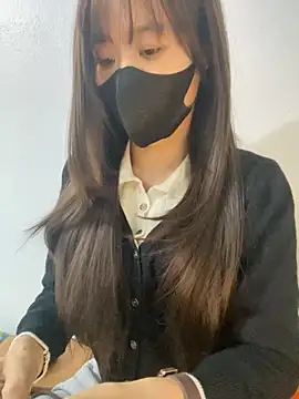 Snapshot of Lucy217 chatting on November 19, 1:00 pm Lucy217 online show from November 19, 1:00 pm