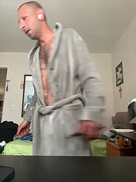 Sj61799 online show from March 1, 9:06 pm