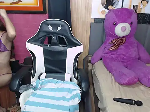 Raffa ella69 online show from March 31, 1:11 pm