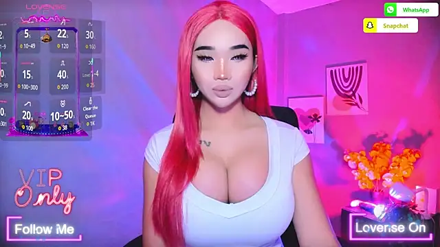 Snapshot of TriciaCumLoader chatting on February 20, 6:41 pm TriciaCumLoader online show from February 20, 6:41 pm