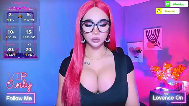 Snapshot of TriciaCumLoader chatting on March 4, 7:42 pm TriciaCumLoader online show from March 4, 7:42 pm