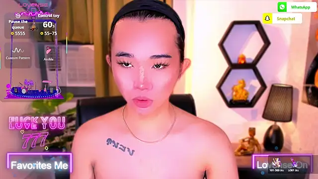 Snapshot of TriciaCumLoader chatting on March 28, 5:23 pm TriciaCumLoader online show from March 28, 5:23 pm