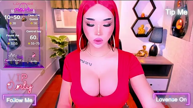 Snapshot of TriciaCumLoader chatting on April 10, 9:08 pm TriciaCumLoader online show from April 10, 9:08 pm