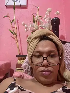 Herbielustts online show from July 12, 1:24 pm