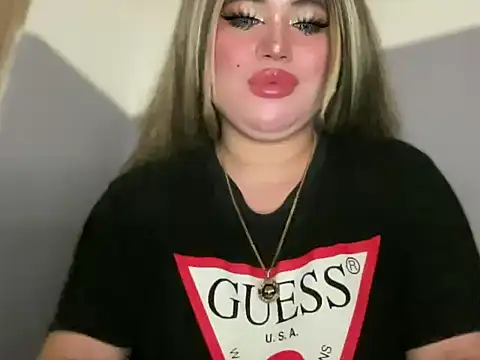 Naughtyrosecum online show from November 15, 6:26 pm