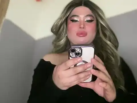 Naughtyrosecum online show from November 29, 1:36 pm