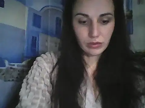 Snapshot of Qinini chatting on December 1, 9:42 pm Qinini online show from December 1, 9:42 pm