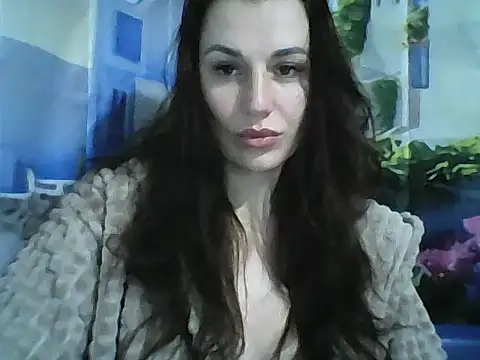 Snapshot of Qinini chatting on February 24, 2:53 am Qinini online show from February 24, 2:53 am