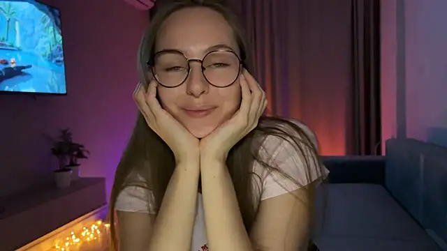 Snapshot of Oralaa1 chatting on March 15, 7:09 pm Oralaa1 online show from March 15, 7:09 pm