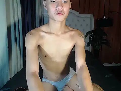 ur little secret online show from March 13, 5:36 am