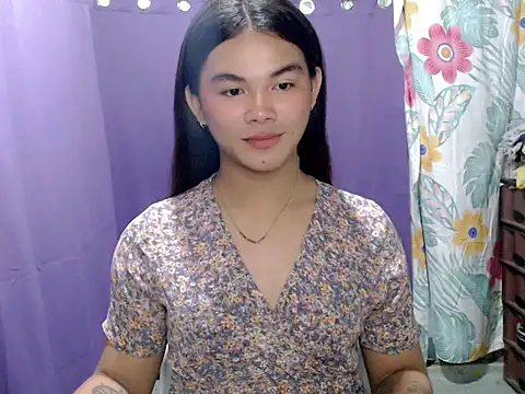 urgirljane online show from May 1, 5:34 am