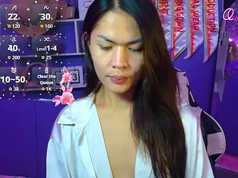 Snapshot of urgirljane chatting on July 2, 8:59 pm urgirljane online show from July 2, 8:59 pm
