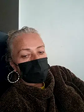 sofiacurvy 45 online show from March 30, 4:19 pm