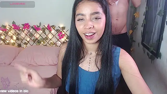 Snapshot of Angie_Lee01 chatting on October 27, 11:47 am Angie Lee01 online show from October 27, 11:47 am