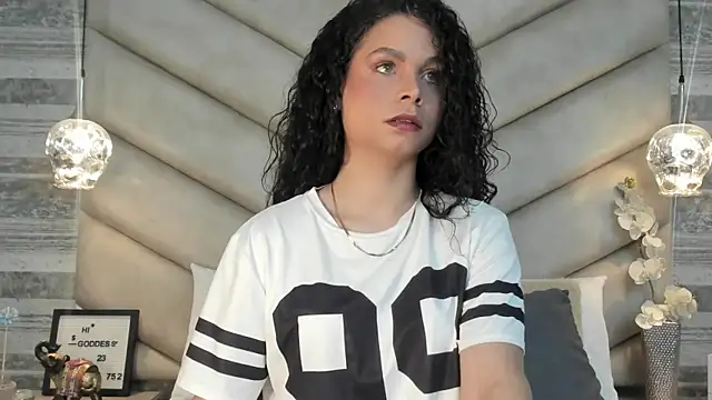 AgathaMendoza online show from October 1, 2:45 pm