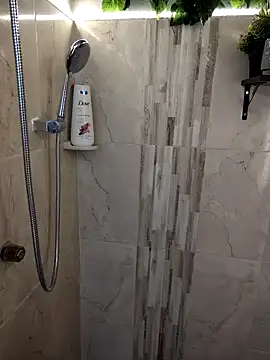 Snapshot of SeleneLuminari8 chatting on November 20, 1:11 pm SeleneLuminari8 online show from November 20, 1:11 pm