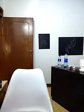 Snapshot of SeleneLuminari8 chatting on November 28, 3:14 pm SeleneLuminari8 online show from November 28, 3:14 pm