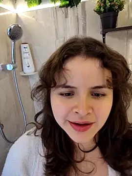 SeleneLuminari8 online show from February 6, 5:38 pm