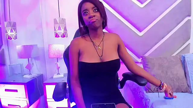 SabrinaBrownn online show from October 13, 4:34 am