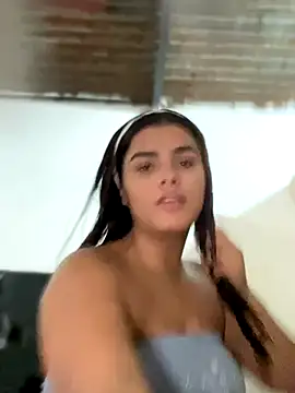 Snapshot of Kaily_Sweet16 chatting on October 12, 4:06 pm Kaily Sweet16 online show from October 12, 4:06 pm