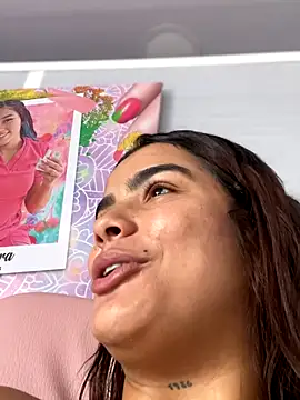 Snapshot of Kaily_Sweet16 chatting on October 17, 3:47 pm Kaily Sweet16 online show from October 17, 3:47 pm