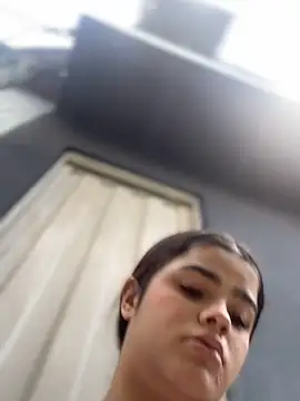 Snapshot of Kaily_Sweet16 chatting on October 23, 5:33 pm Kaily Sweet16 online show from October 23, 5:33 pm