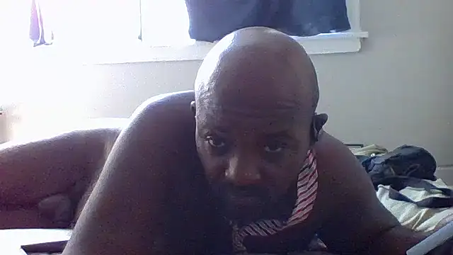 Snapshot of JezOne555 chatting on March 30, 3:46 pm JezOne555 online show from March 30, 3:46 pm