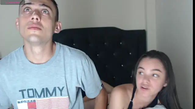 Snapshot of estrellajade chatting on March 9, 5:00 am estrellajade online show from March 9, 5:00 am