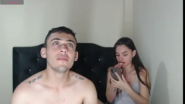 Snapshot of estrellajade chatting on March 14, 4:51 am estrellajade online show from March 14, 4:51 am