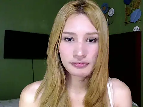 SerenaCortesi online show from September 12, 11:21 am