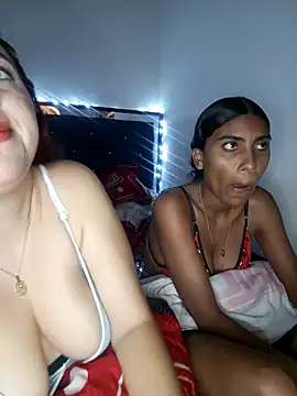 Chloe Sky love online show from March 23, 2:04 am